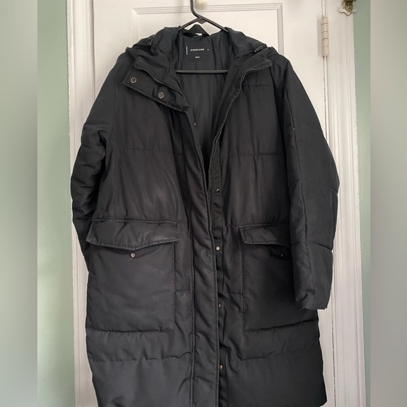 Everlane Black Essential Puffer Jacket
Size Medium - Picture 3 of 12